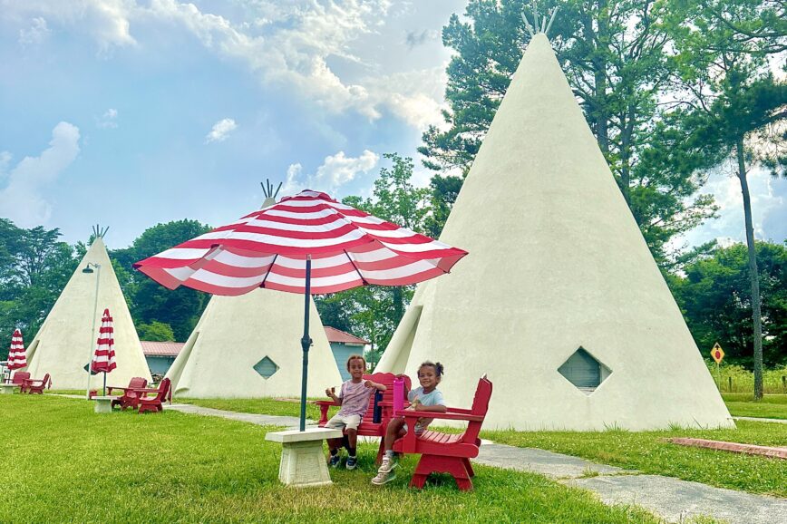 Wigwam Village No 2